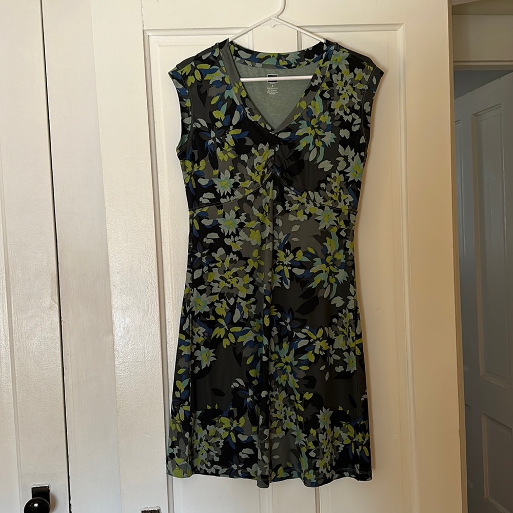 REI women’s small summer dress